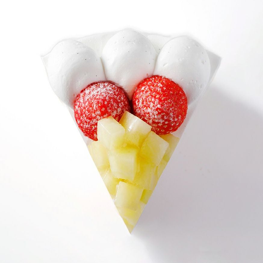 エクストラスーパーダブルショートケーキ（メロン＆あまおう）